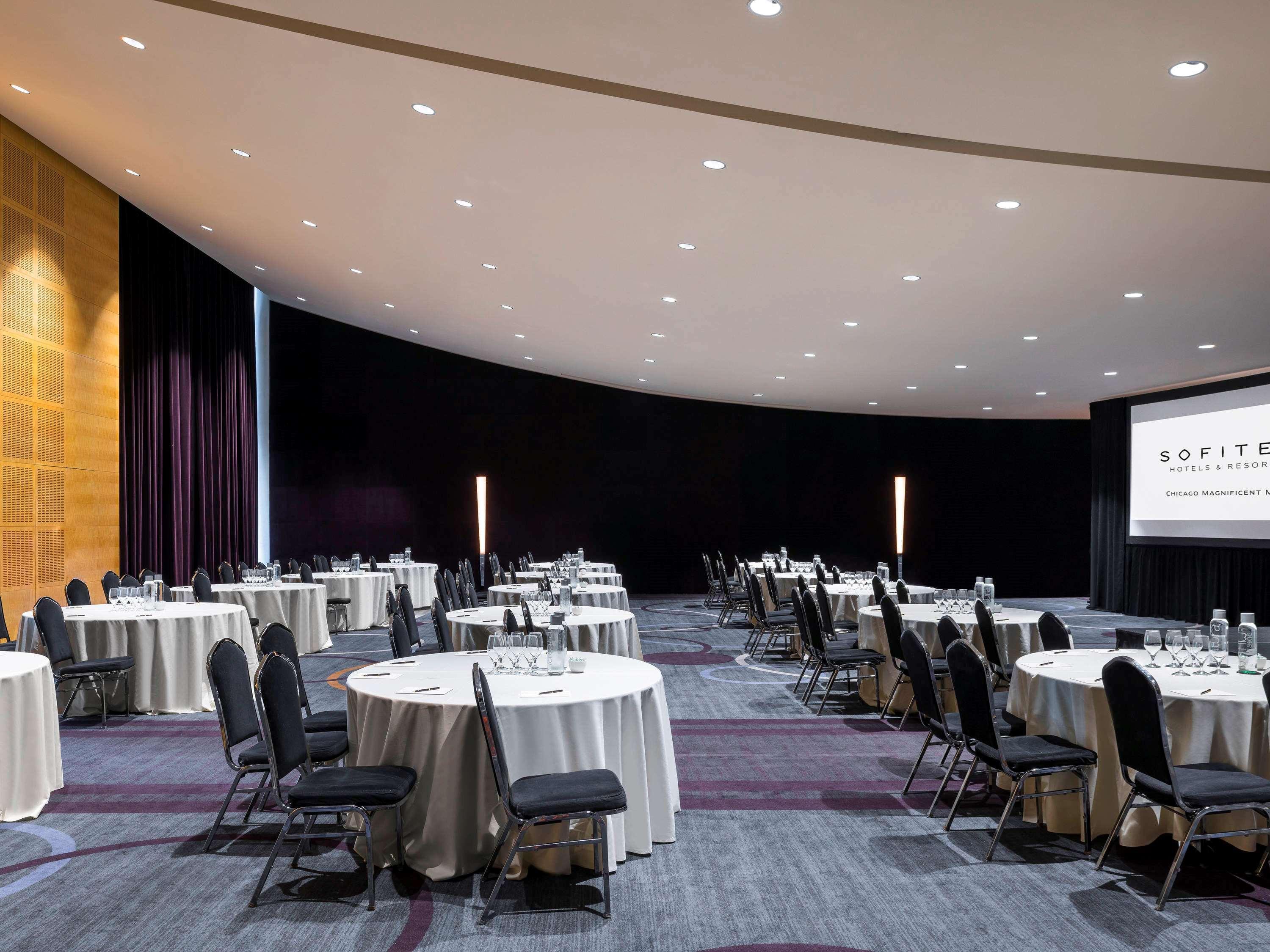 Sofitel Chicago Magnificent Mile Hotel Kültér fotó The ballroom